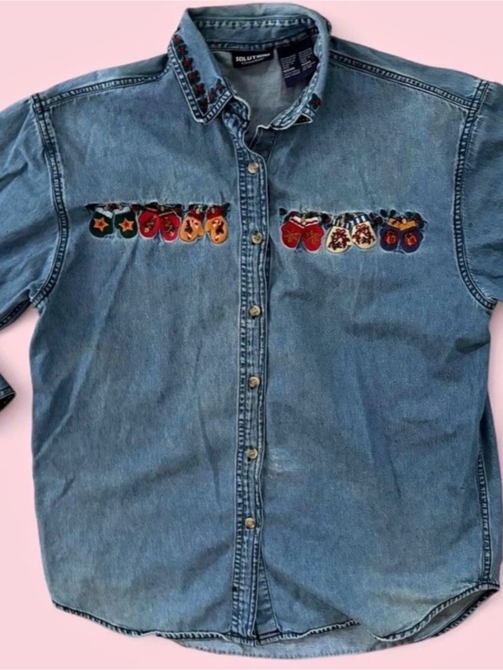 Vintage Solutions Denim Christmas Embroidered Button Up Shirt Size Medium